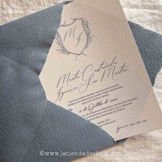 invitación de boda con escudo y heráldica